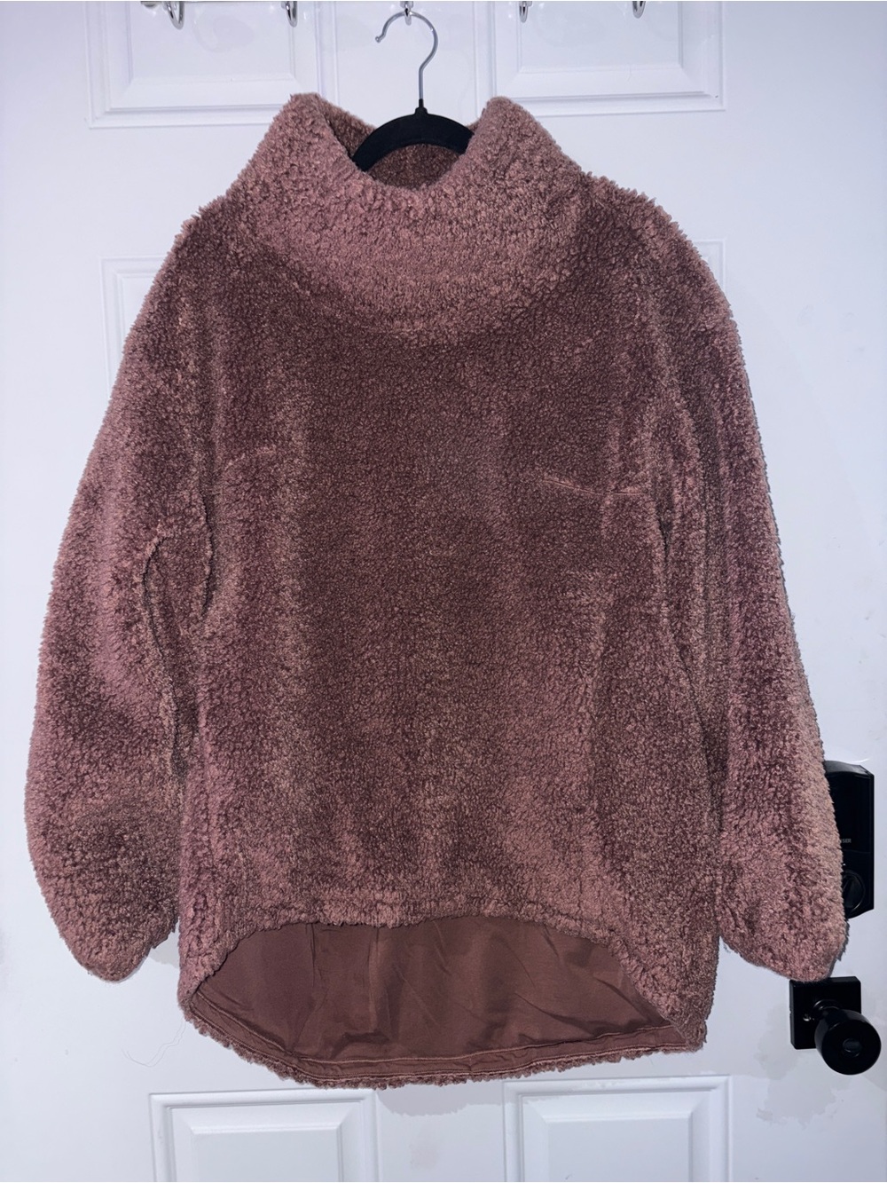 lululemon athletica Plush Turtleneck Sweater in Coca